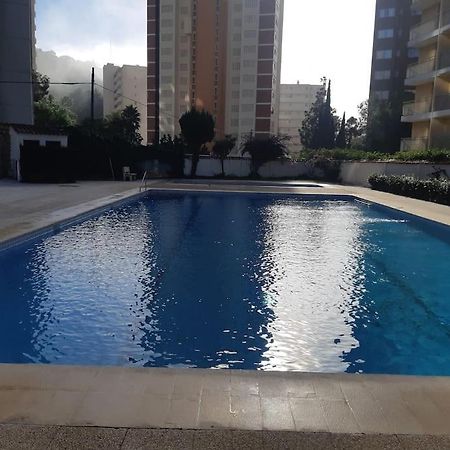 Beautiful Residential Apartment With Pool เบนิดอร์ม ภายนอก รูปภาพ
