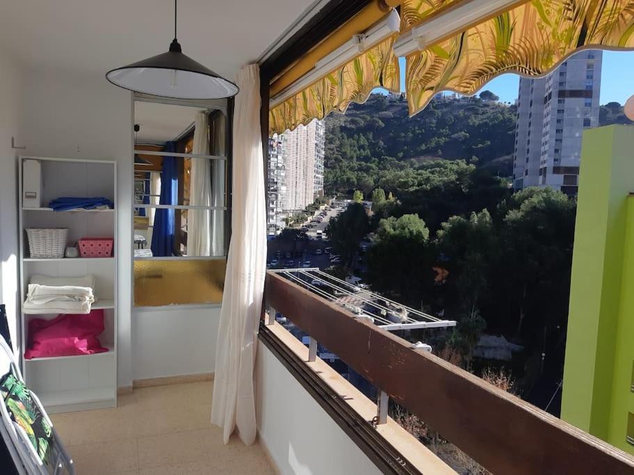 Beautiful Residential Apartment With Pool เบนิดอร์ม ภายนอก รูปภาพ