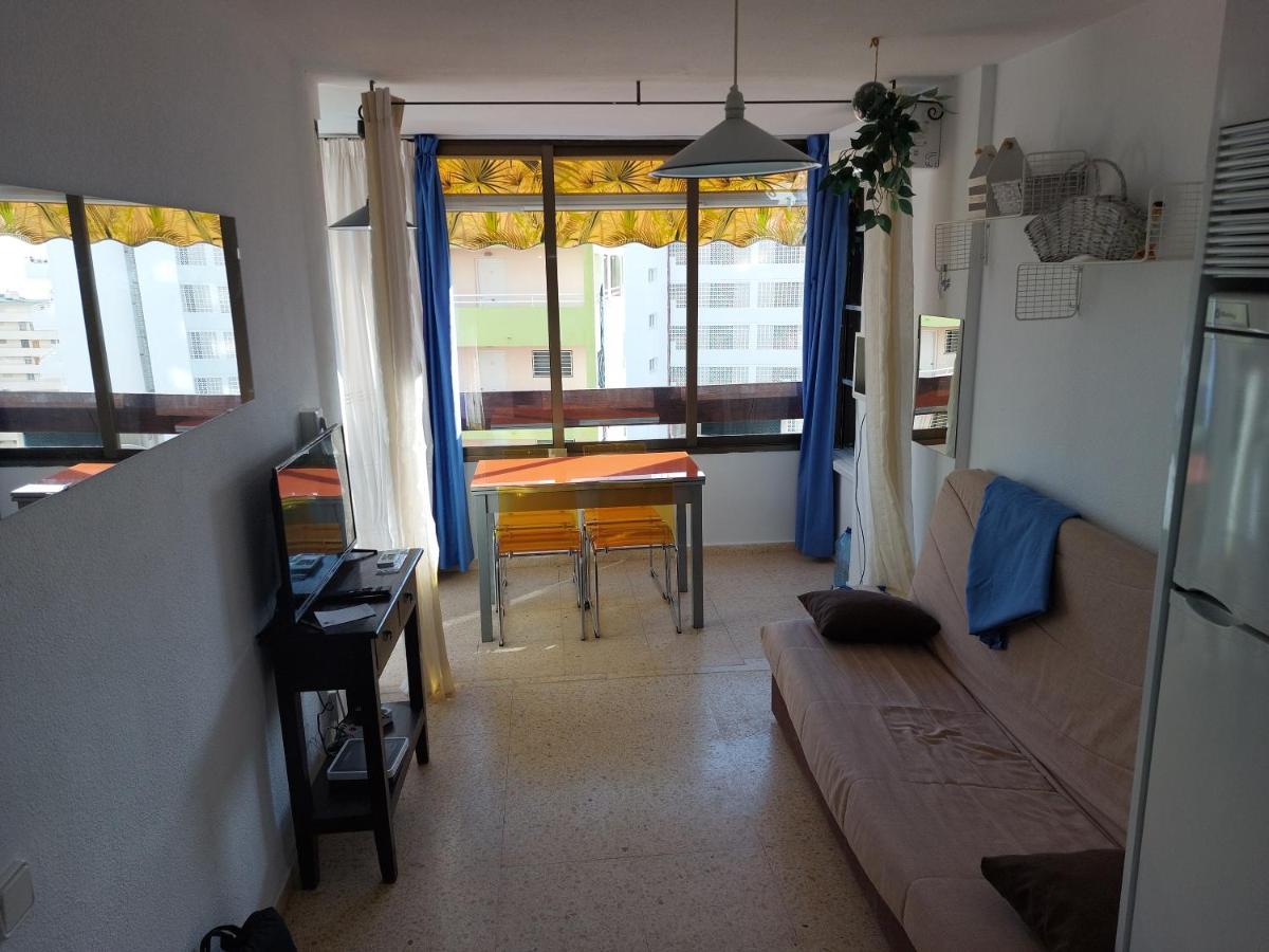 Beautiful Residential Apartment With Pool เบนิดอร์ม ภายนอก รูปภาพ